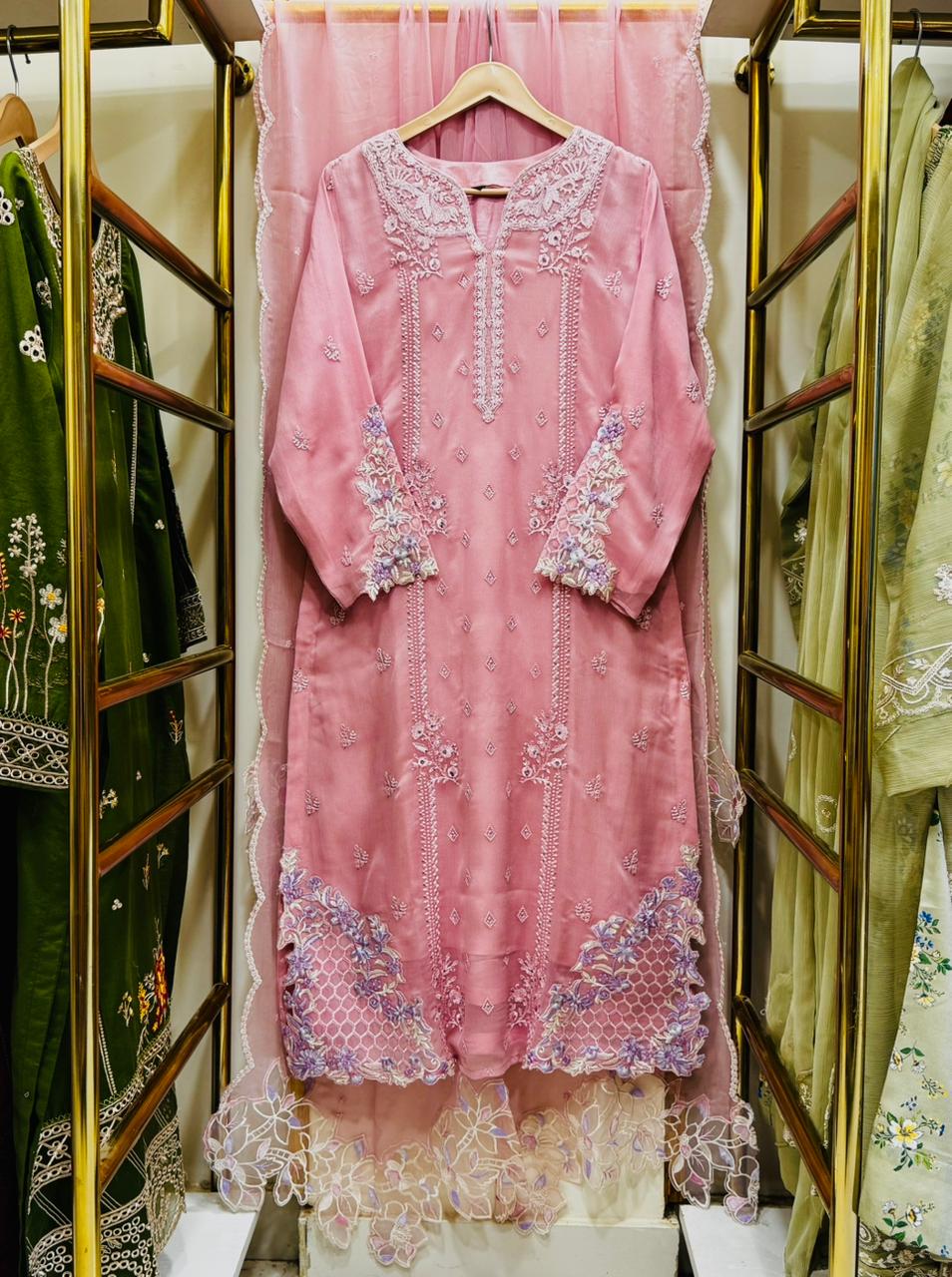 Dhagha Kari – 3Pcs Embroidered Suit | Luxury Threadwork Collection