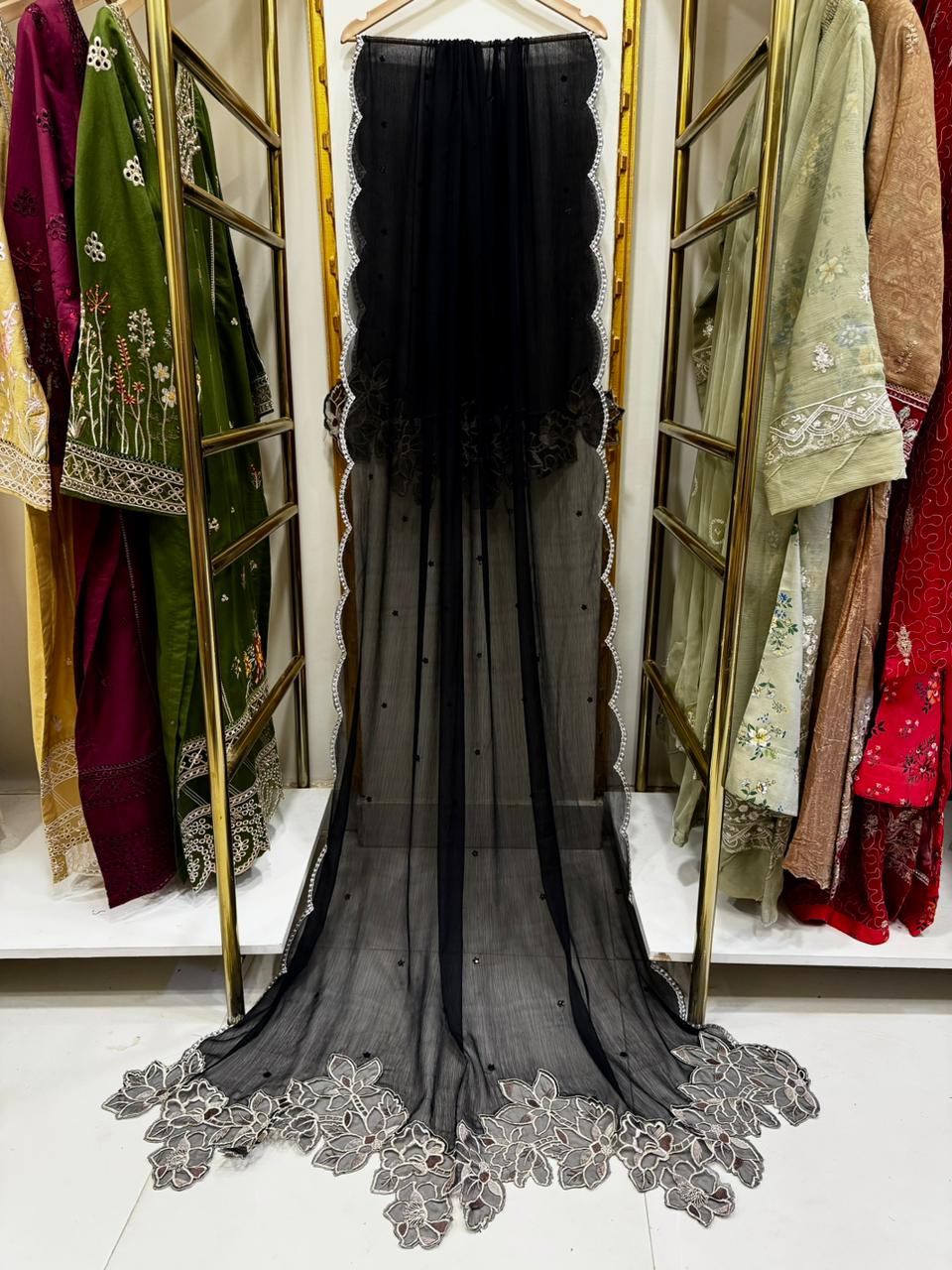 Dhagha Kari – 3Pcs Embroidered Suit | Luxury Threadwork Collection