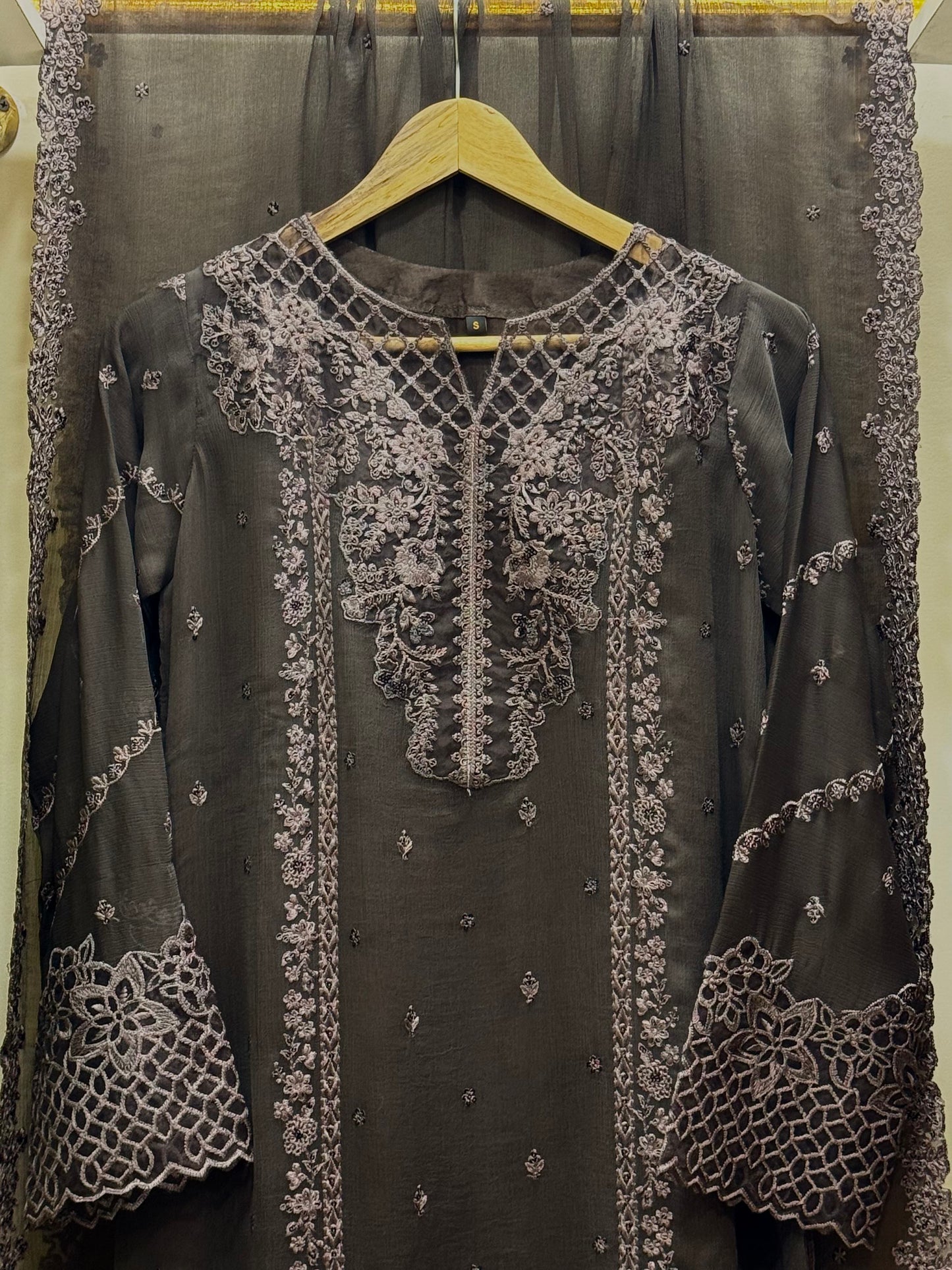3PCS Embroidered Chiffon Suit
