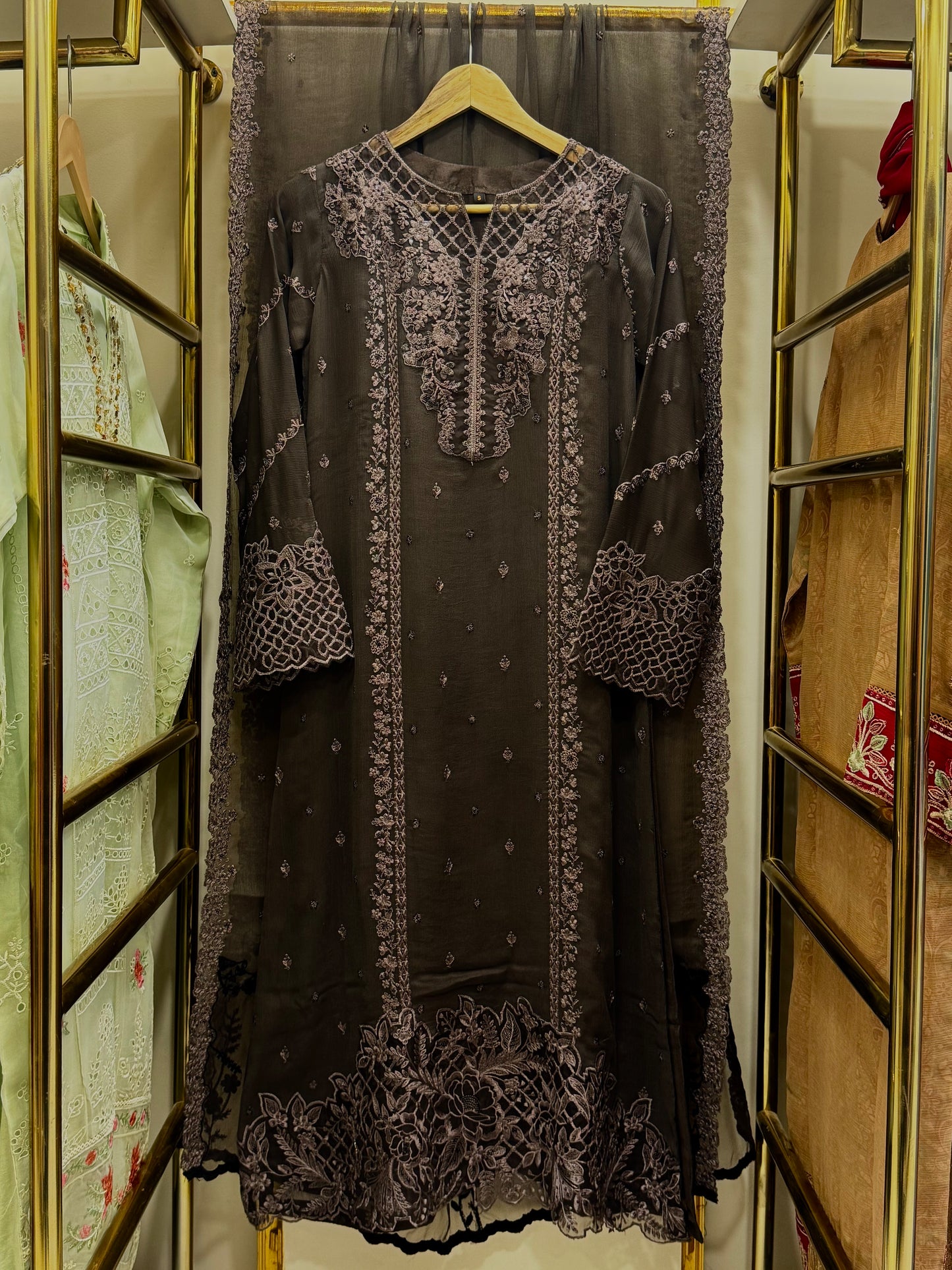 3PCS Embroidered Chiffon Suit