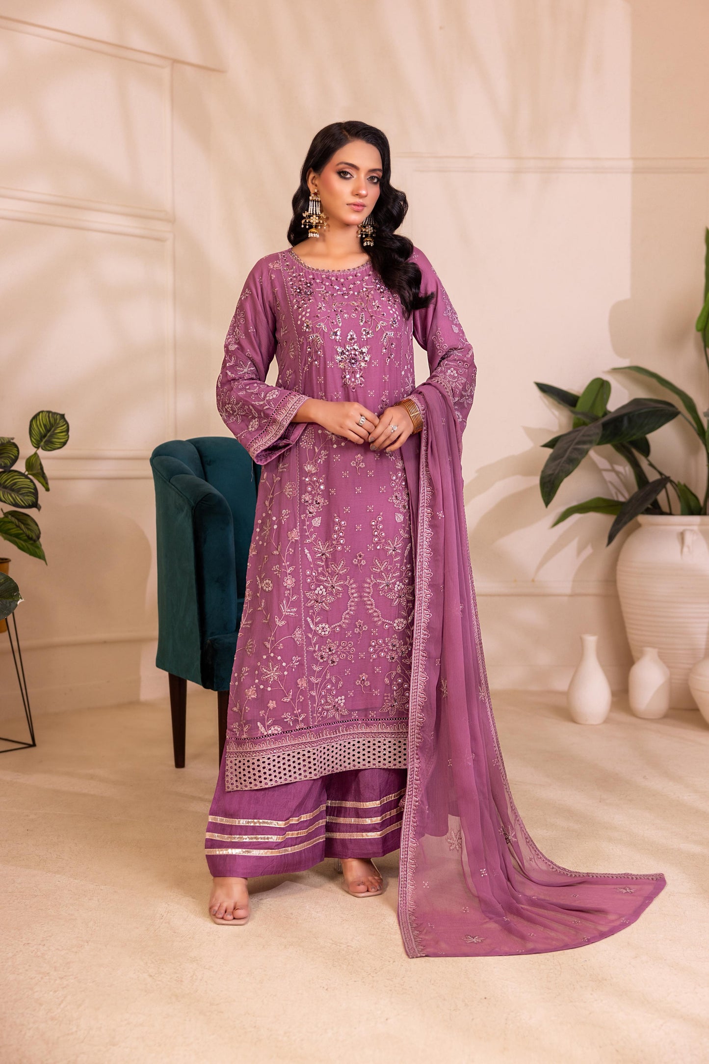 3Pcs Embroidered Chiffon Suit