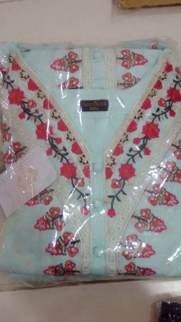 3Pcs Embroidered Cotton suit