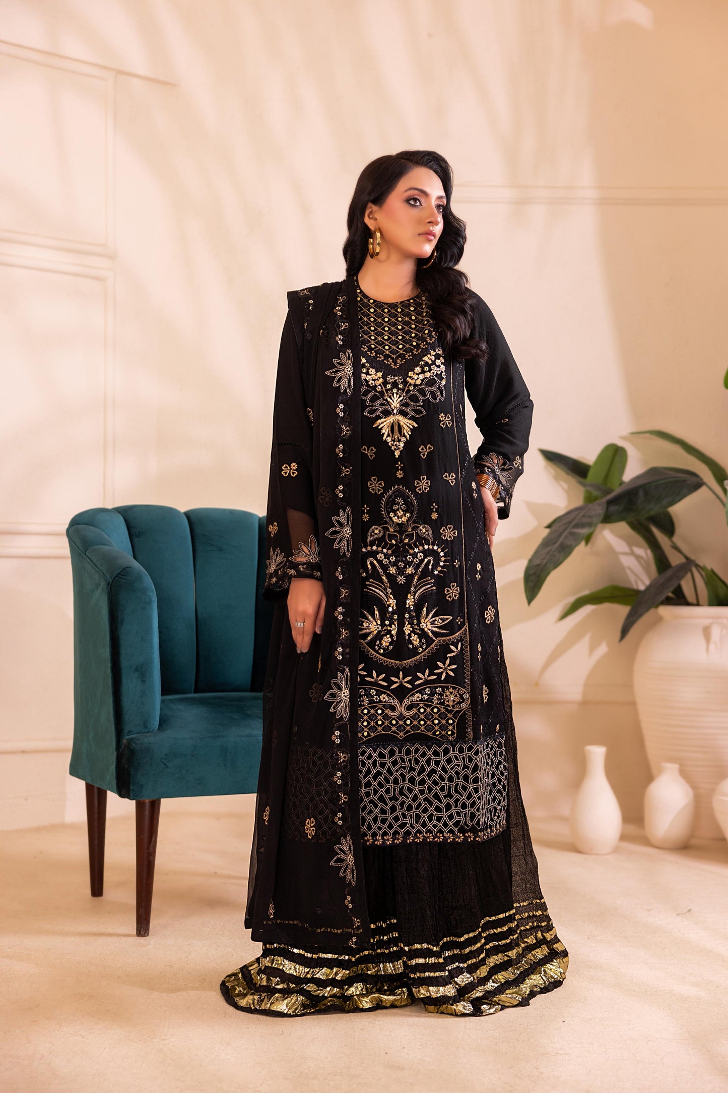 3Pcs Embroidered Chiffon Suit