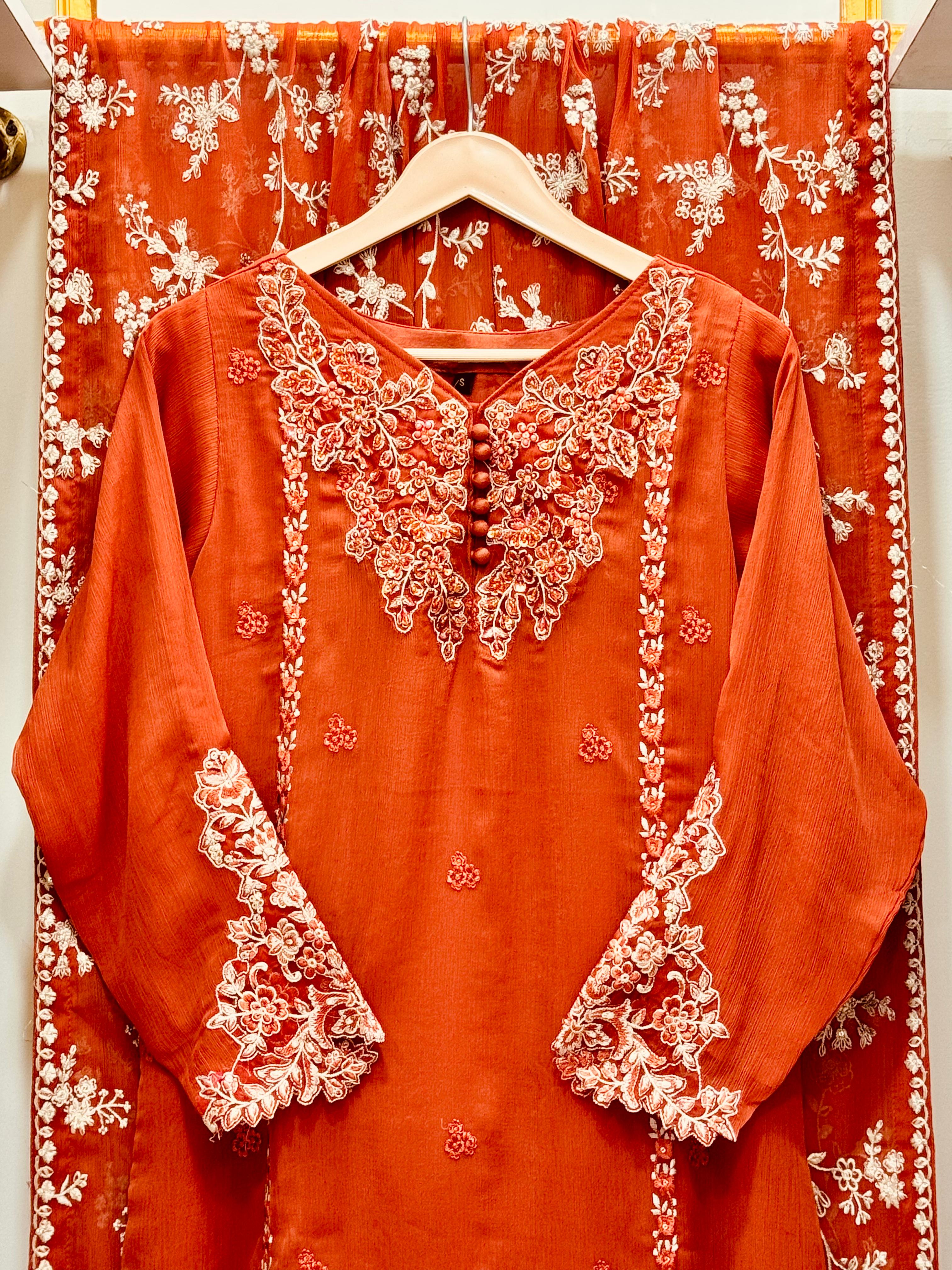 3PCS Embroidered Chiffon Suit